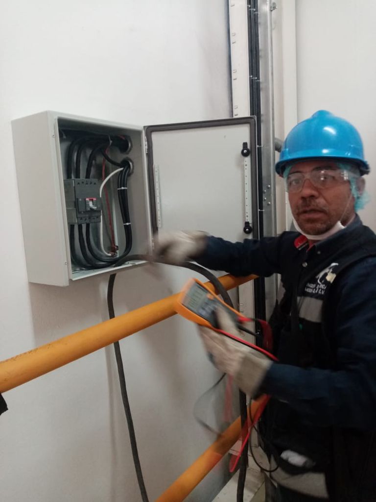 Trabajo de mantenimiento industrial